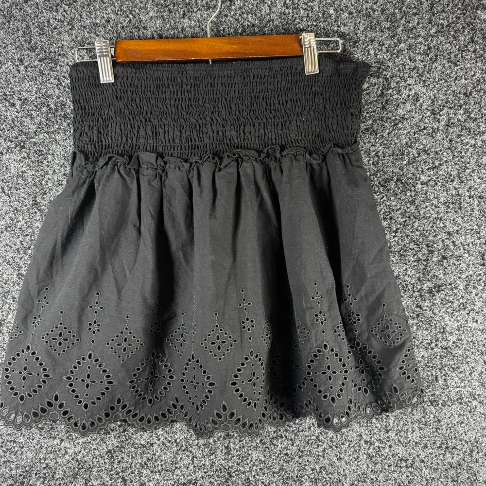 Zara Black Smocked Eyelet Mini Skirt Scalloped Hem Boho Summer Womens Medium